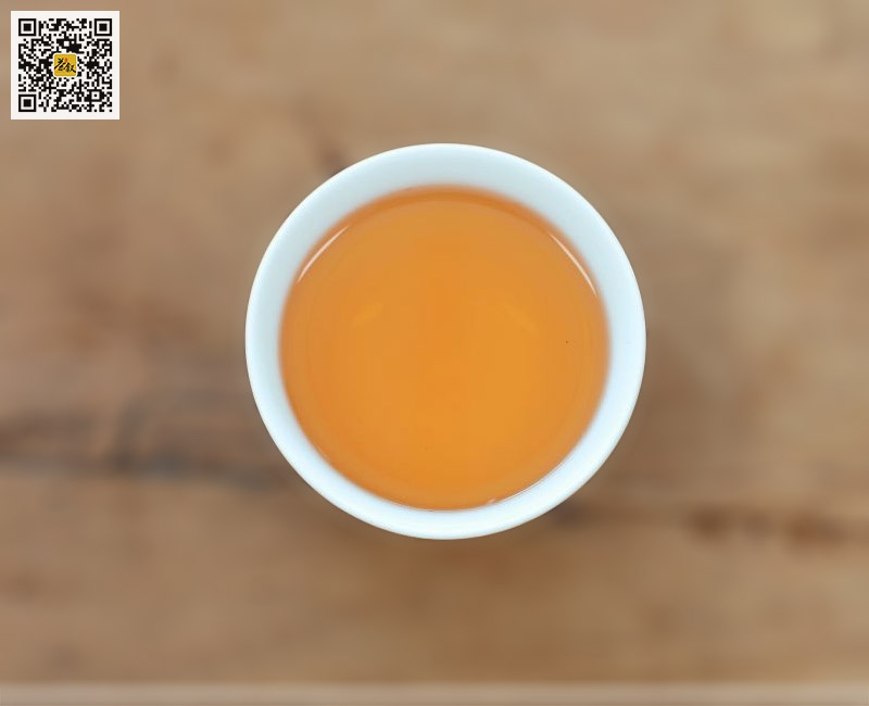 中火茶汤色特征橙黄适中